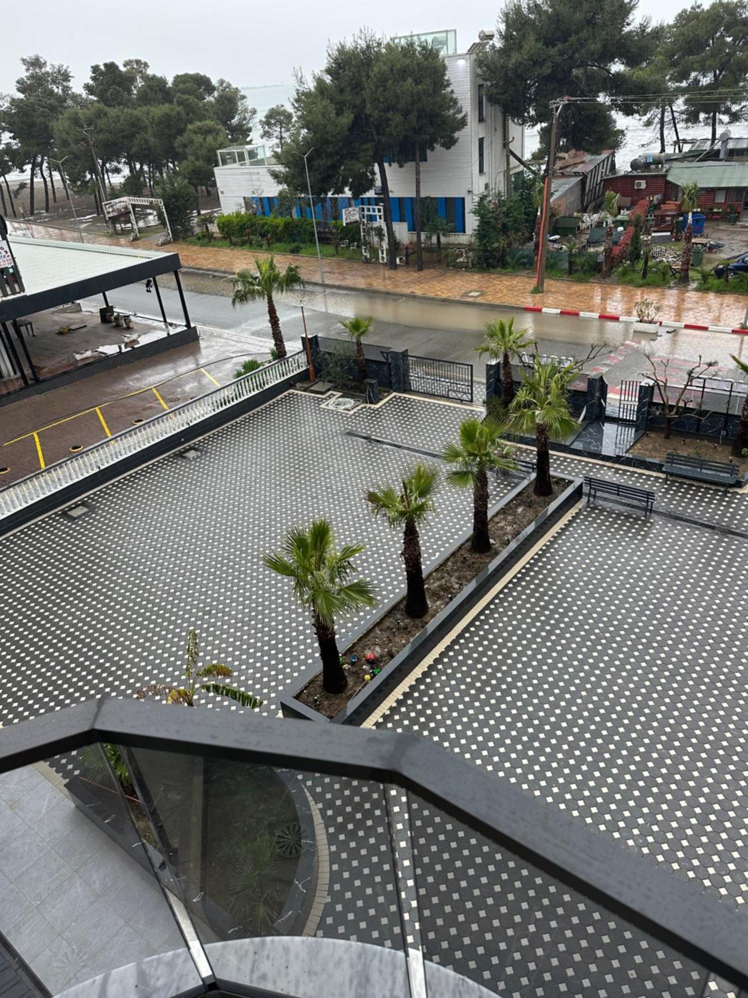Molla Hotel Restorant Shengjin Ngoại thất bức ảnh