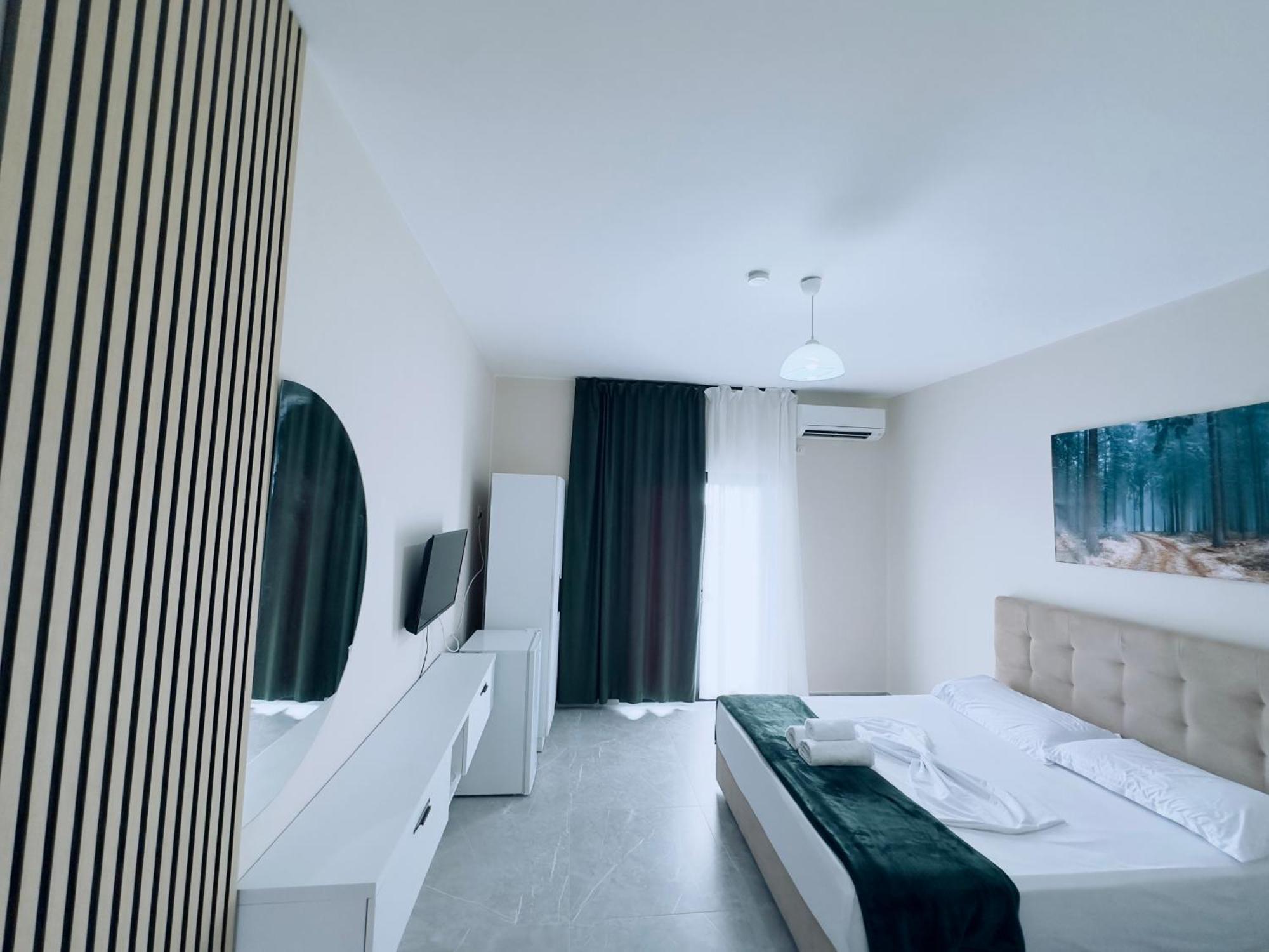 Molla Hotel Restorant Shengjin Ngoại thất bức ảnh